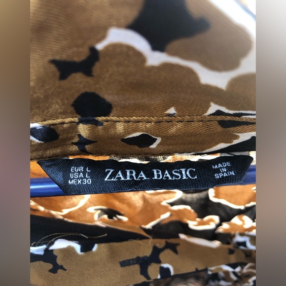 Zara Silky Floral Button Down Blouse - Picture 3 of 3